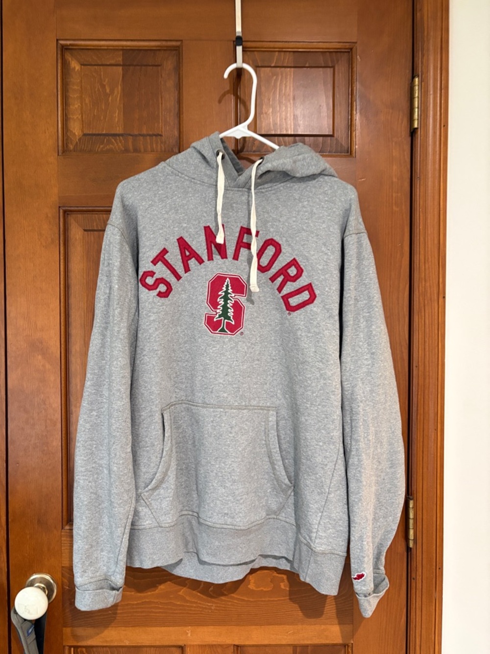 Men’s Stanford College sweatshirt size large
